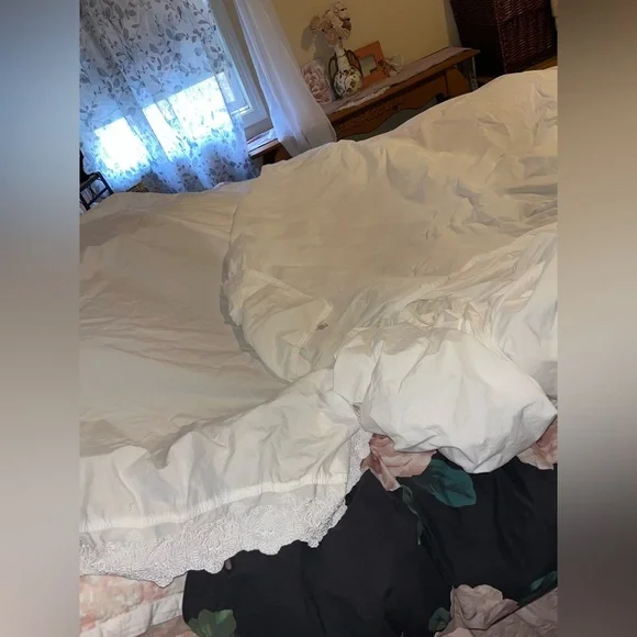 Simply Shabby Chic~White Lace Sheet Set~cotton~twin~4 pieces - Picture 9 of 16